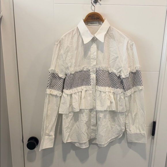 Cedric Charlier Tops - Cedric Charlier White Button-Up Shirt size medium